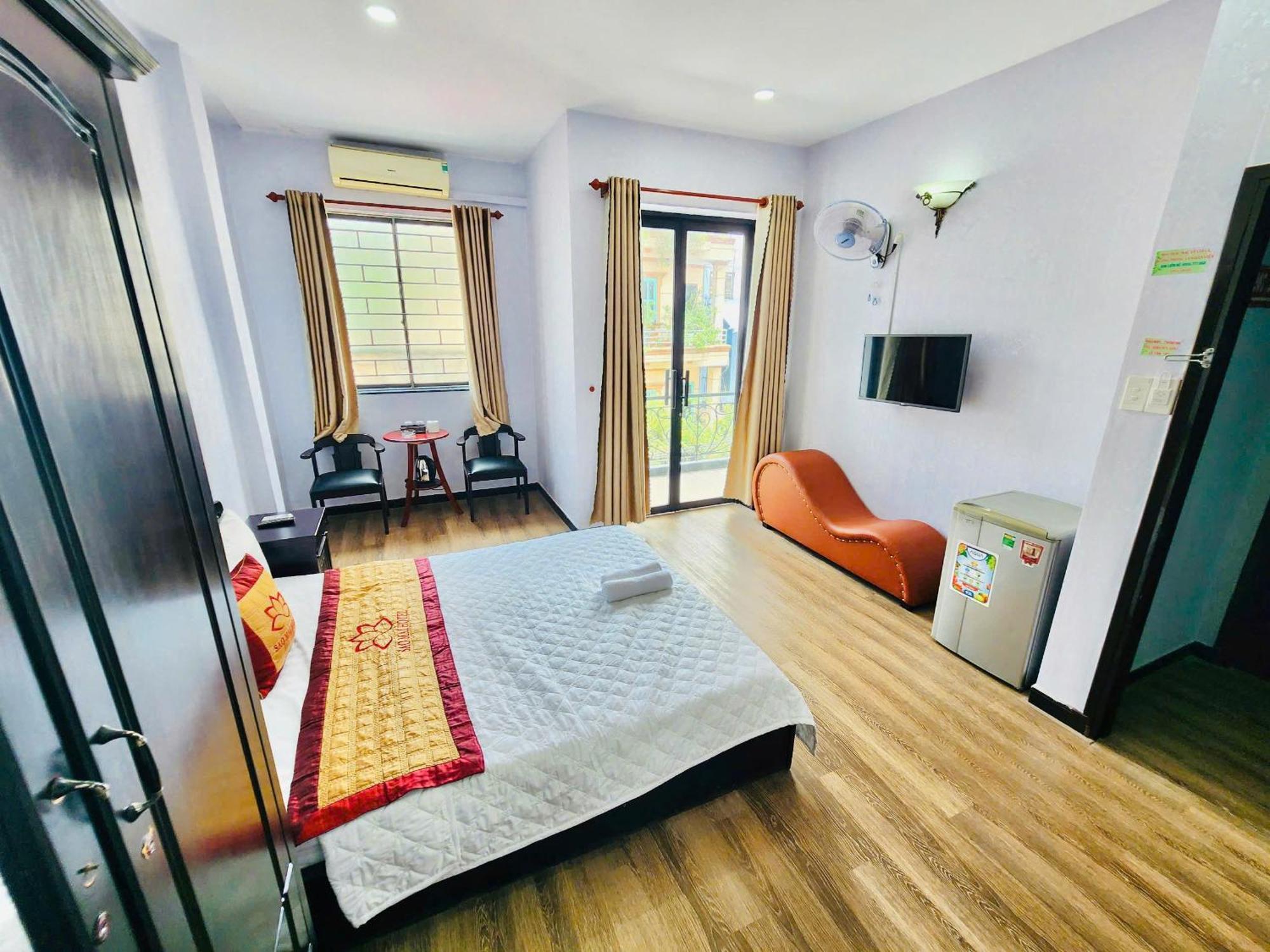 Hotel Khach San Sao Mai Ho Či Minovo Město Exteriér fotografie